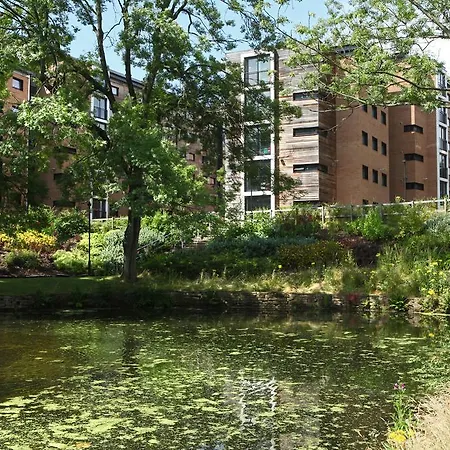 The Endcliffe Village - Part Of The University Of Apartment *